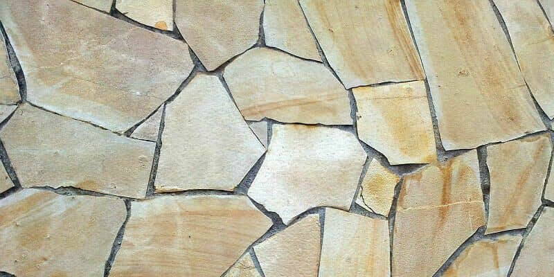 Afbeelding van Natuurstenen tuintegels: welke soorten zijn er?