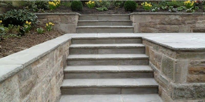 Afbeelding van Een trap aanleggen in de tuin? 5 creatieve tips voor een prachtig resultaat