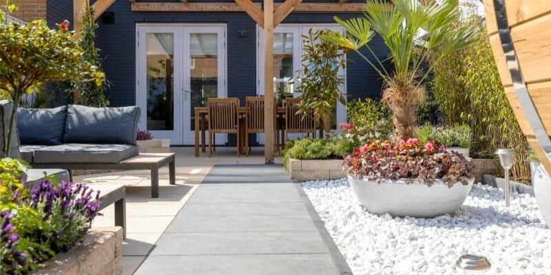 Afbeelding van Keramische tegels of betontegels: de verschillen!