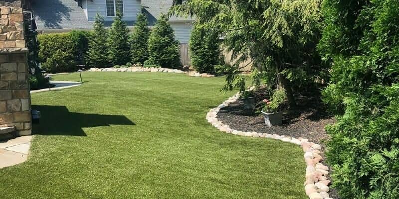 Afbeelding van De levensduur van kunstgras verlengen: 5 tips!