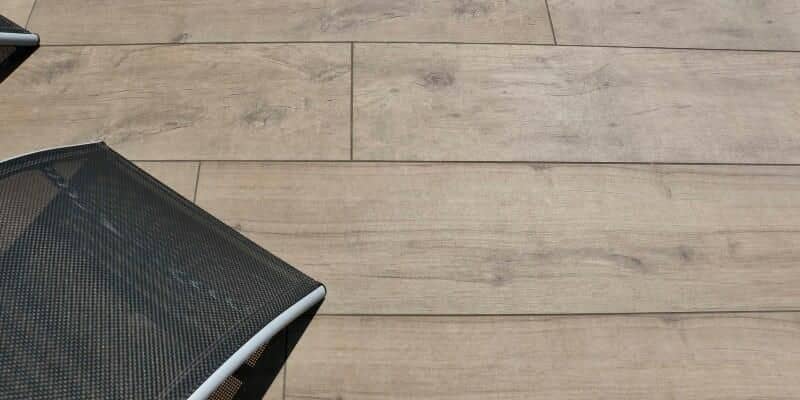 Afbeelding van Tuintegels in houtlook design: optimale sfeer!